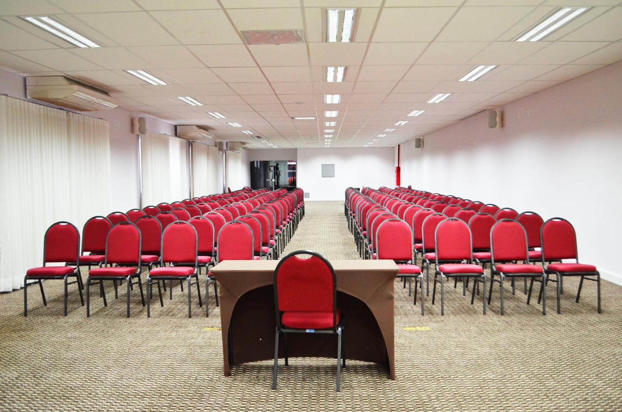 Aracatuba Plaza Hotel ภายนอก รูปภาพ