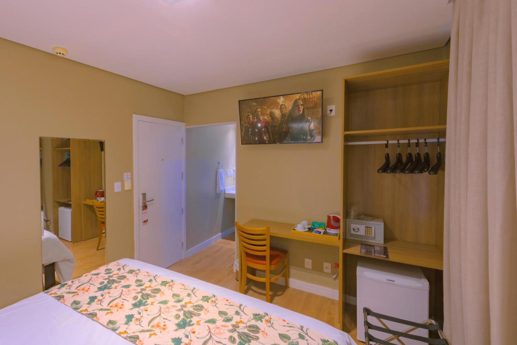 Aracatuba Plaza Hotel ภายนอก รูปภาพ
